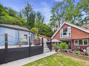 REAR GARDEN- click for photo gallery